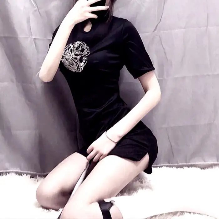 凤鸣怪谈
